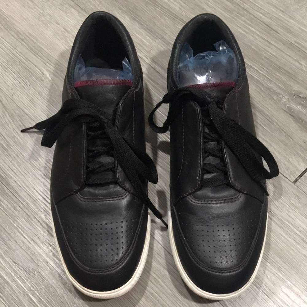 Travis Mathew Croskey Black Leather Golf‎ Sneakers